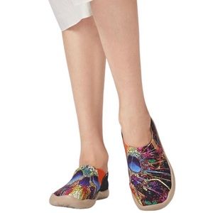 UIN Women's Slip On Casual Loafers Knitted Art Painted Size 9.5